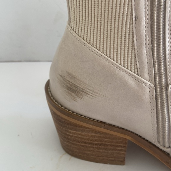 Dolce Vita cream faux leather boots side zip stack heel western  7 1/2 - Picture 7 of 16